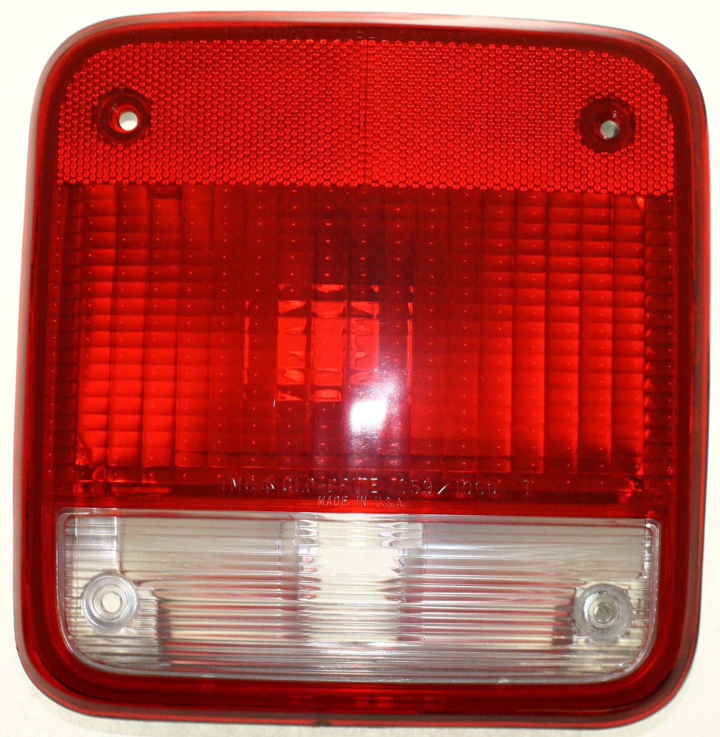 G-SERIES VAN 85-96 TAIL LAMP LH, Lens and Housing
