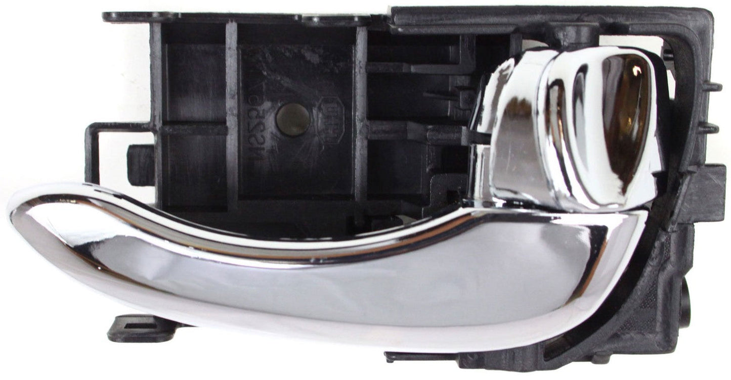 MAXIMA 00-01 FRONT INTERIOR DOOR HANDLE RH, Chrome, (=REAR)