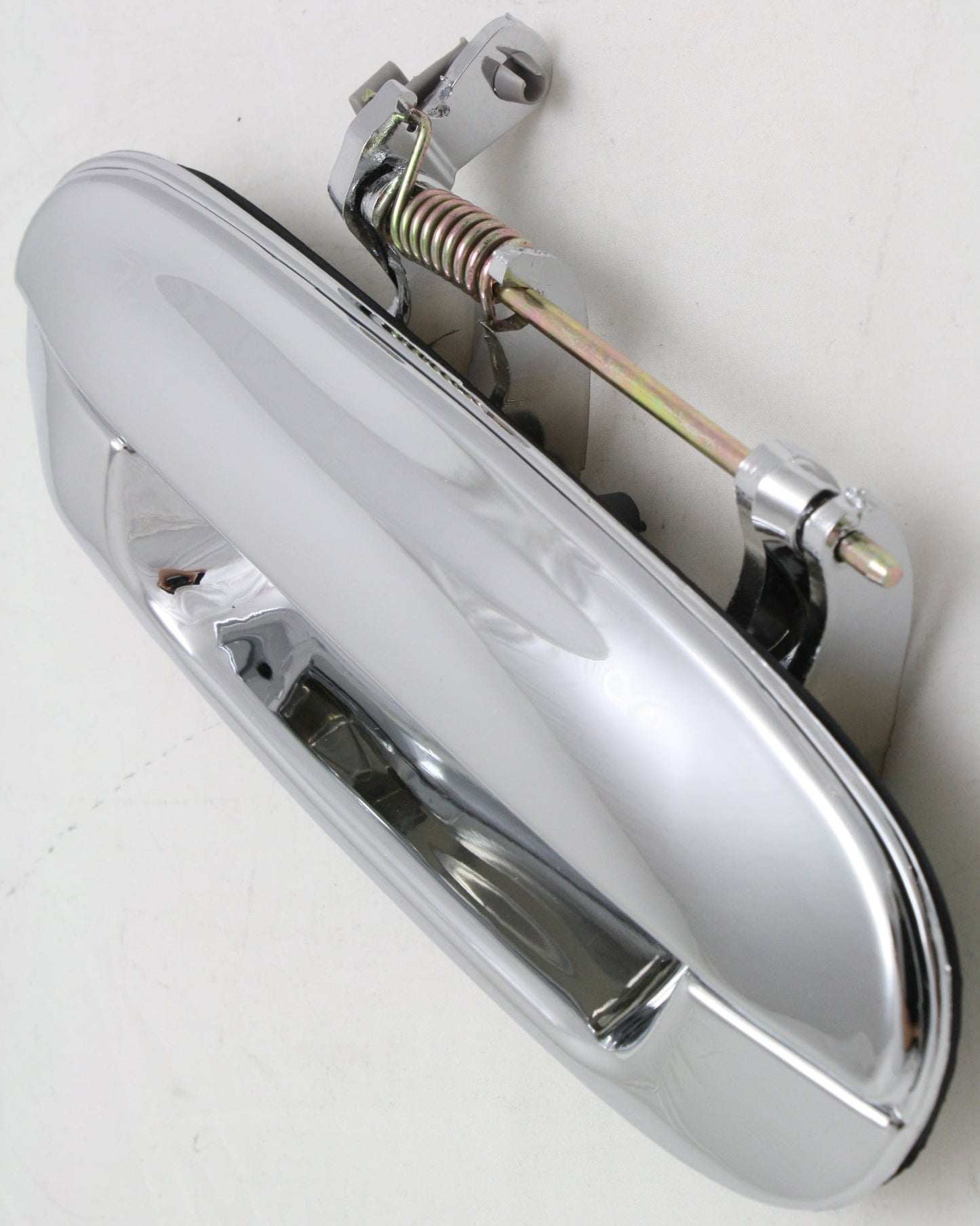 TRAILBLAZER/ENVOY 02-09 FRONT EXTERIOR DOOR HANDLE Right, All Chrome, w/o Keyhole