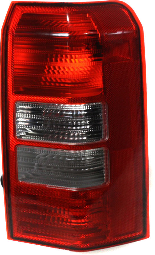 PATRIOT 08-17 TAIL LAMP RH, Assembly